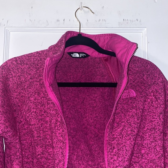 Northface Sweater - Picture 2 of 4